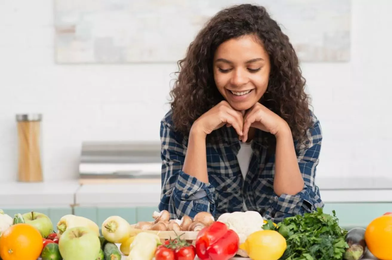 2024: Hábitos alimentares saudáveis podem mudar o seu ano!